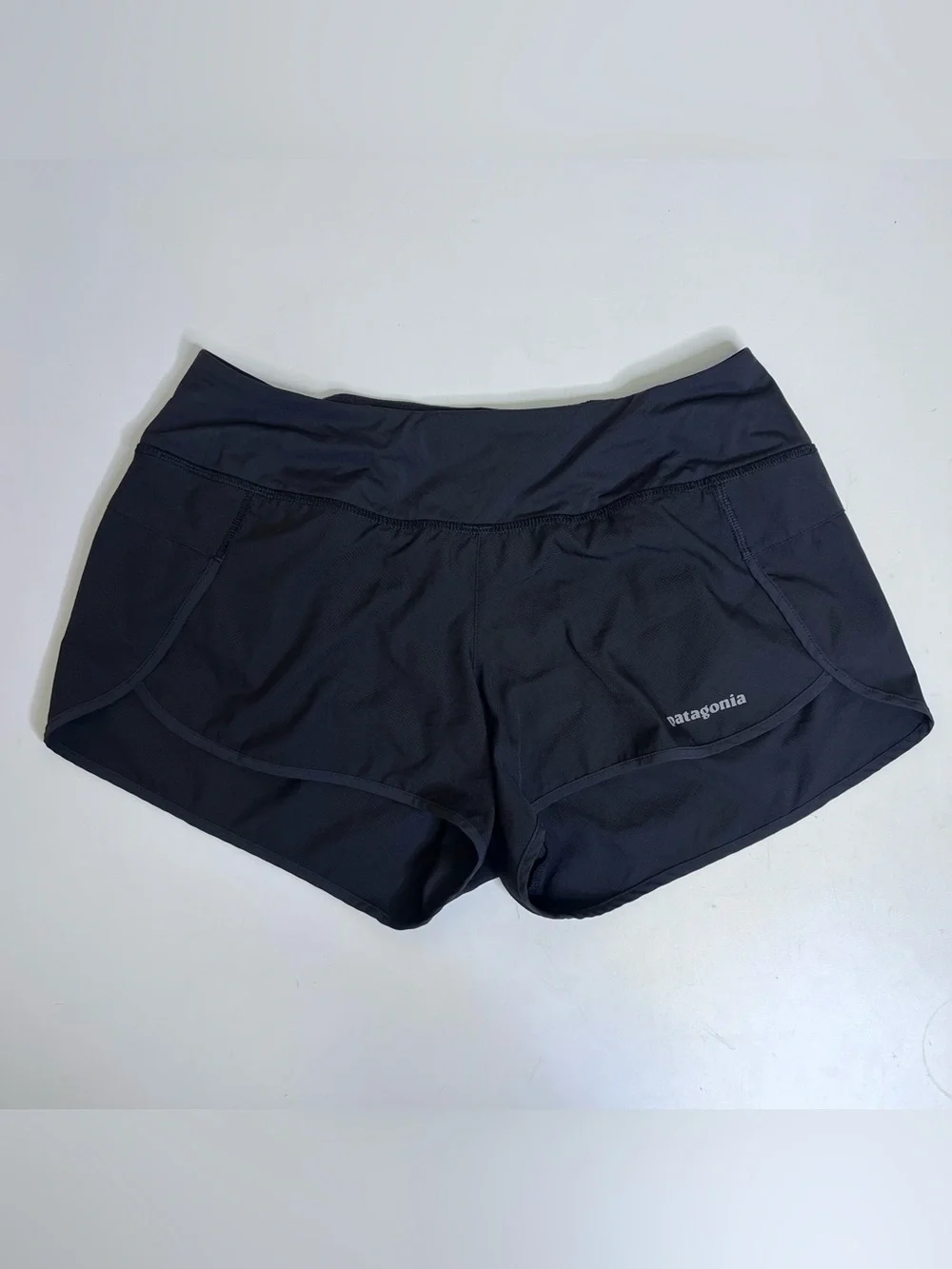 Patagonia Worn Wear Women's Strider Shorts 3½ Black - Size Small